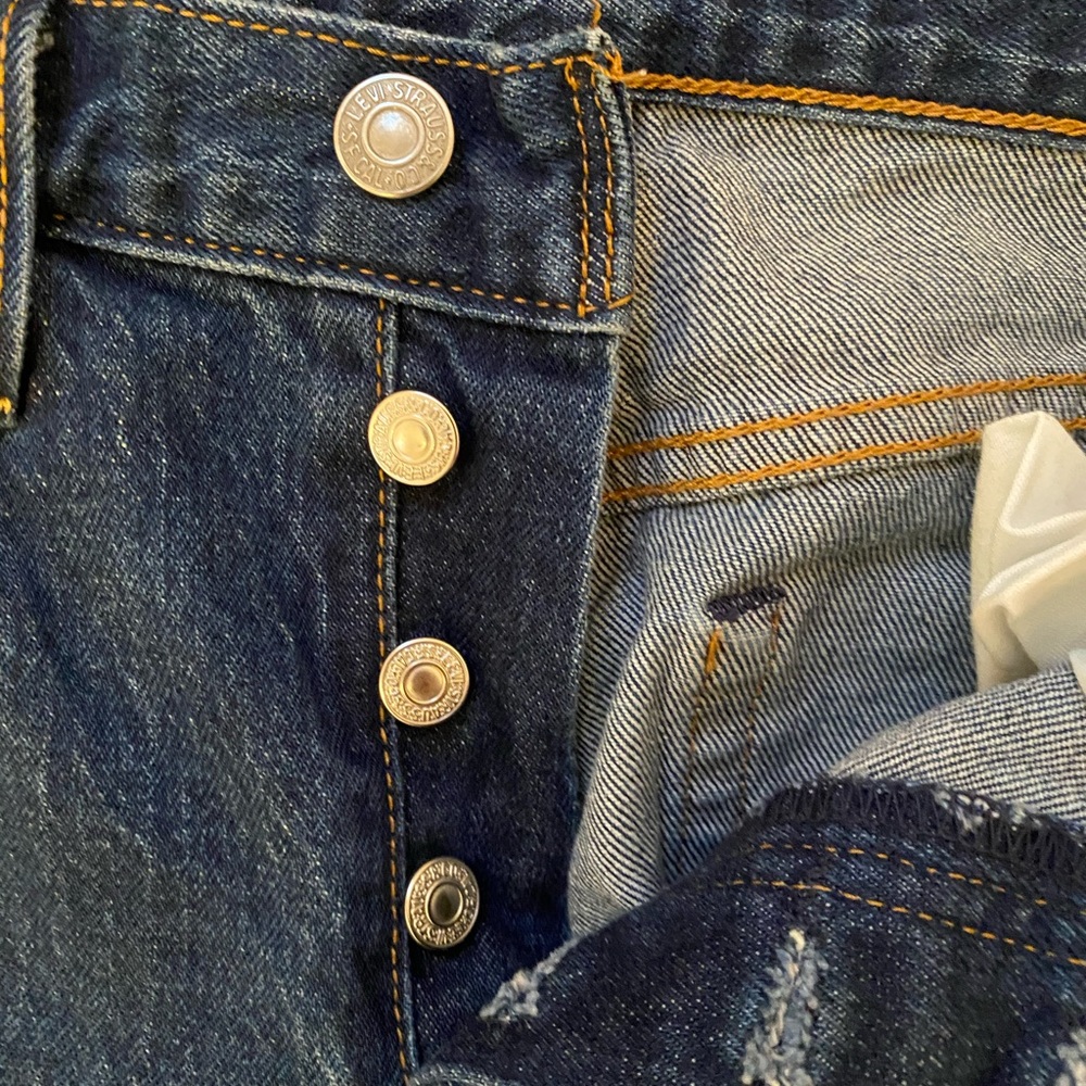 Levi’s Wedgie Jeans